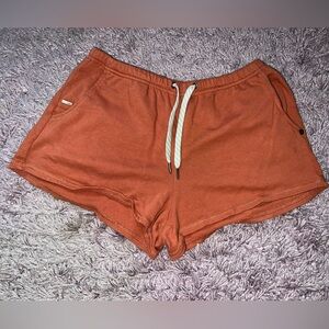 Women’s vuori sweatshorts, burnt orange